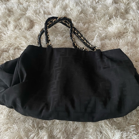 Fendi Zucca Baguette Shoulder Bag - Picture 8 of 11